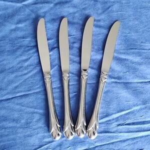 4 Mikasa Gerald Patrick Sweet Pea Dinner Knives Stainless Glossy 9 1/4" Korea